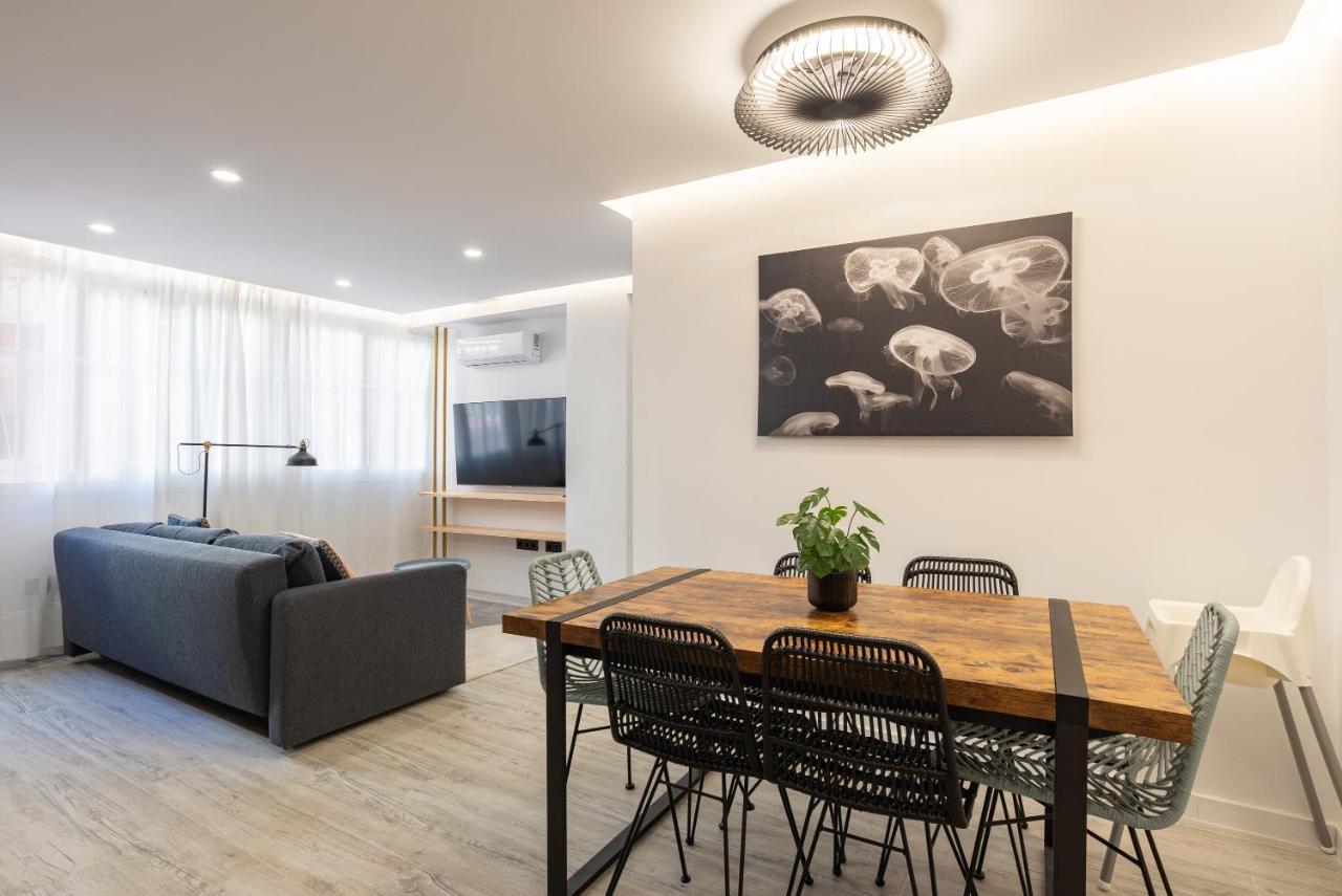 Nuevo Estacion Central Playa 3 Dorm Ac Málaga Eksteriør bilde